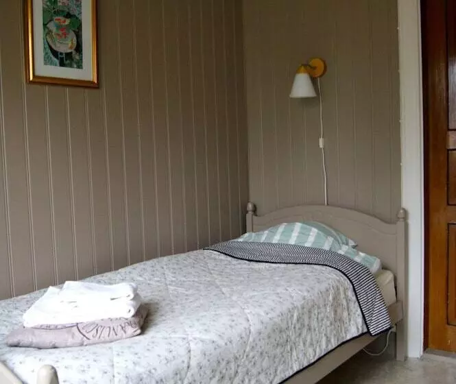 Economy Yhden Hengen Huone, Lugnet Malung Hotell