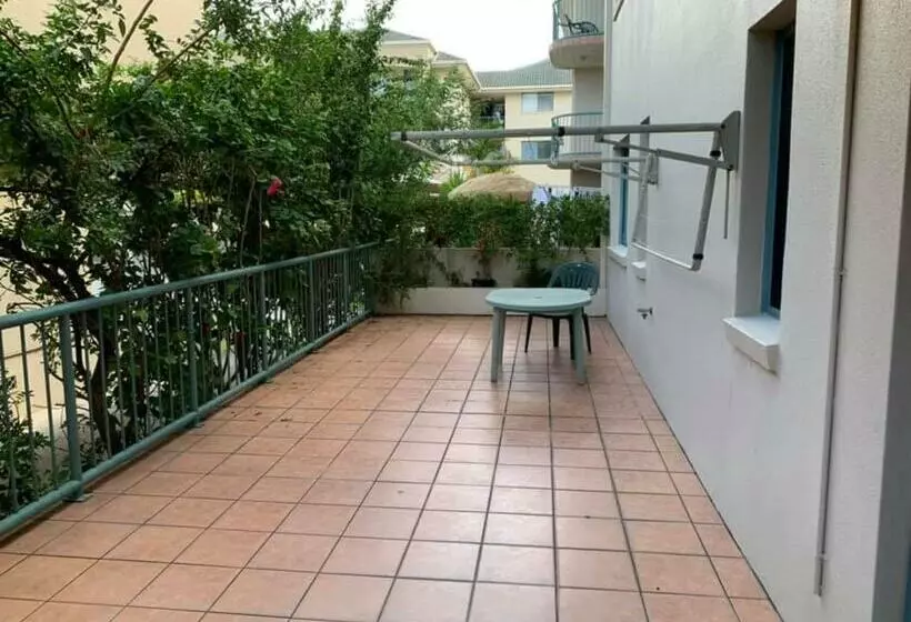 آپارتمان 2 خوابه, Pacific Place Apartments