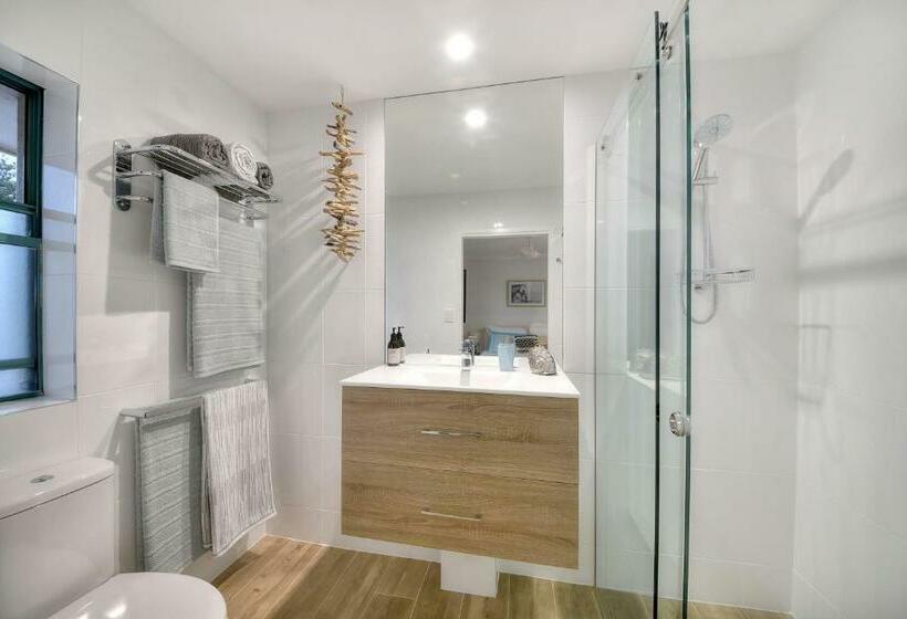 شقة غرفتين, Pacific Place Apartments