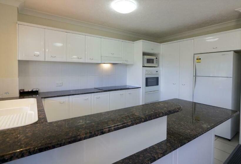 شقة غرفتين, Pacific Place Apartments