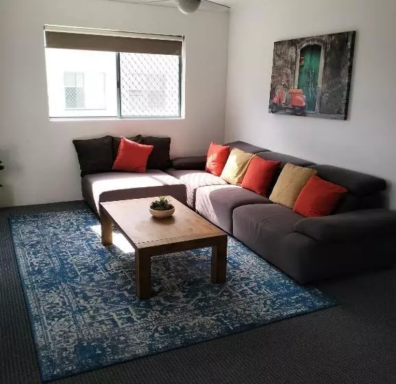 آپارتمان 1 خوابه با تراس, Pacific Place Apartments