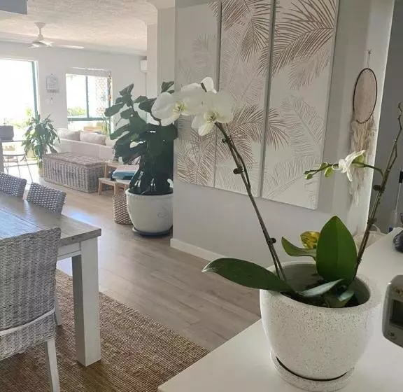 آپارتمان 1 خوابه با چشم‌انداز استخر, Pacific Place Apartments