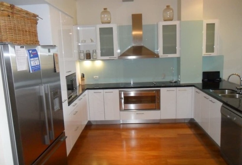 Апартаменты 4 Спальни, Pandanus Mooloolaba