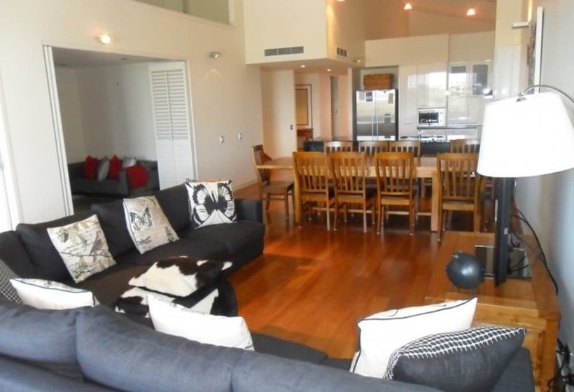 Апартаменты 4 Спальни, Pandanus Mooloolaba
