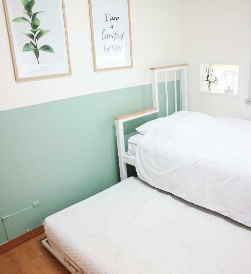 اتاق استاندارد, 24 Guesthouse Seoul Station