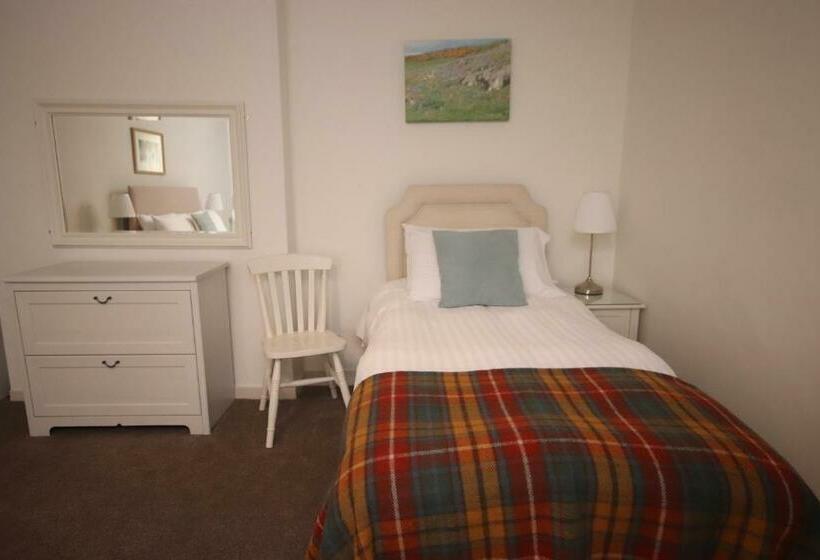 جناح عائلي, Inglestone House Guest House