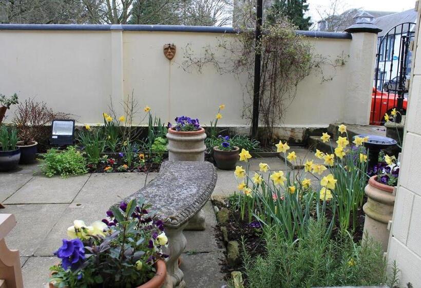 Номер Стандарт Адаптированный для Инвалидов, Inglestone House Guest House