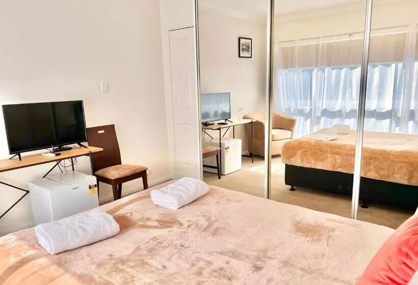 バス共有のスタンダードルーム, North Ryde Guesthouse