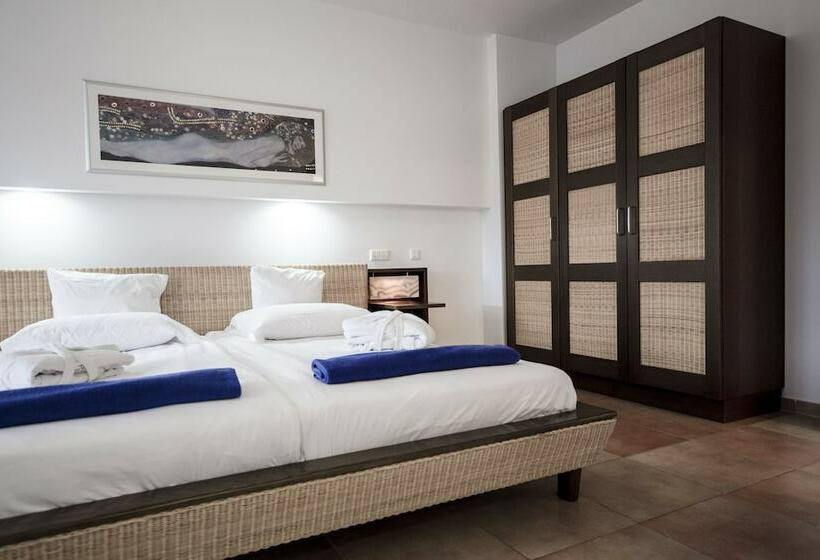 ‫فيلا غرفة نوم واحدة, Playitas Villas