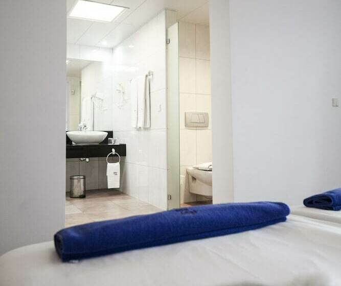 ‫فيلا غرفة نوم واحدة, Playitas Villas