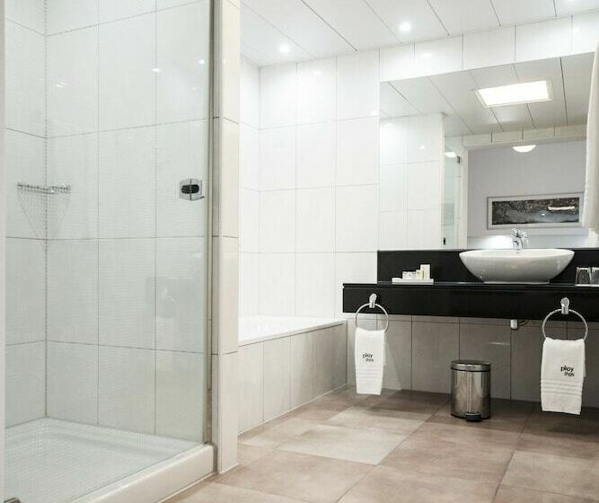 ‫فيلا غرفة نوم واحدة, Playitas Villas