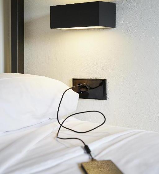 이코노이 4인룸, The Boc Hostels   Palma