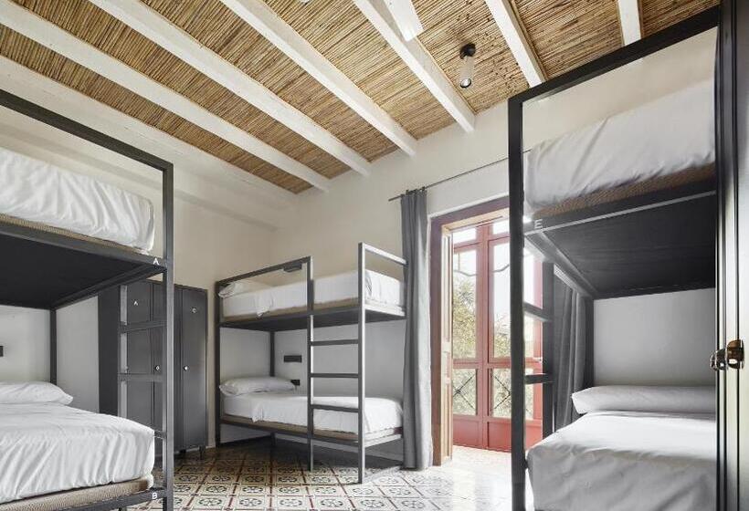 클래식 패밀리 룸, The Boc Hostels   Palma