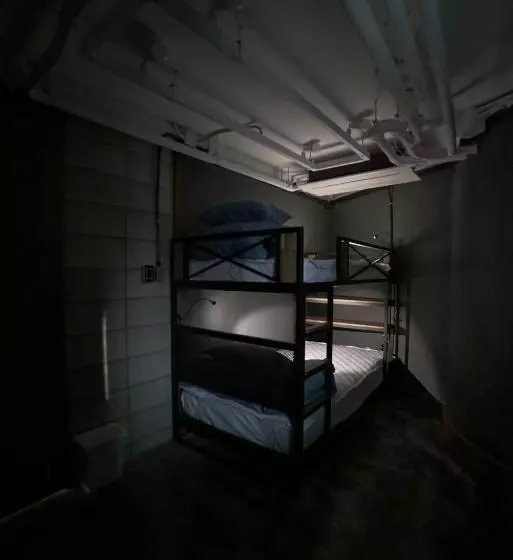اتاق استاندارد با تختخواب دوطبقه و حمام مشترک, That House Hongdae
