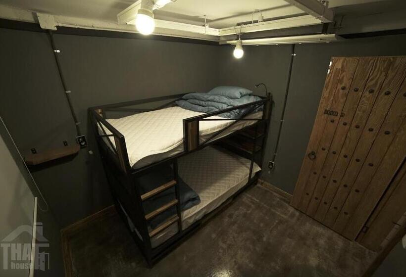 スタンダードルーム、2段ベッド共用バスルーム, That House Hongdae