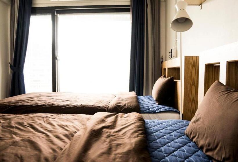 バス共有のスタンダードルーム, That House Hongdae