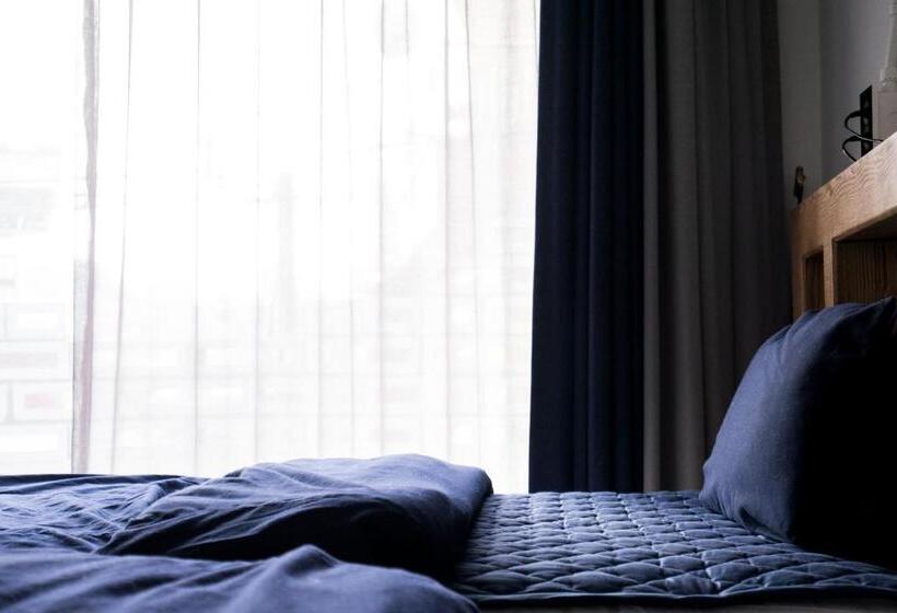 バス共有のスタンダードルーム, That House Hongdae