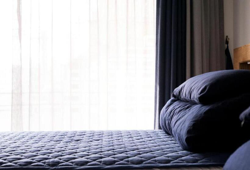 Quarto Estandar Banheiro Compartilhado, That House Hongdae