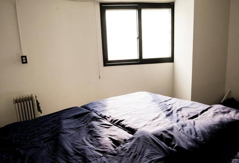 バス共有のスタンダードルーム, That House Hongdae