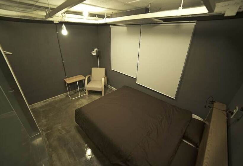 デラックスルーム, That House Hongdae