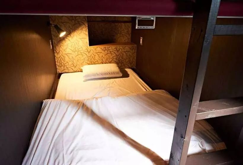 ルームシェアのワンベッド, The Ryokan Tokyo Yugawara
