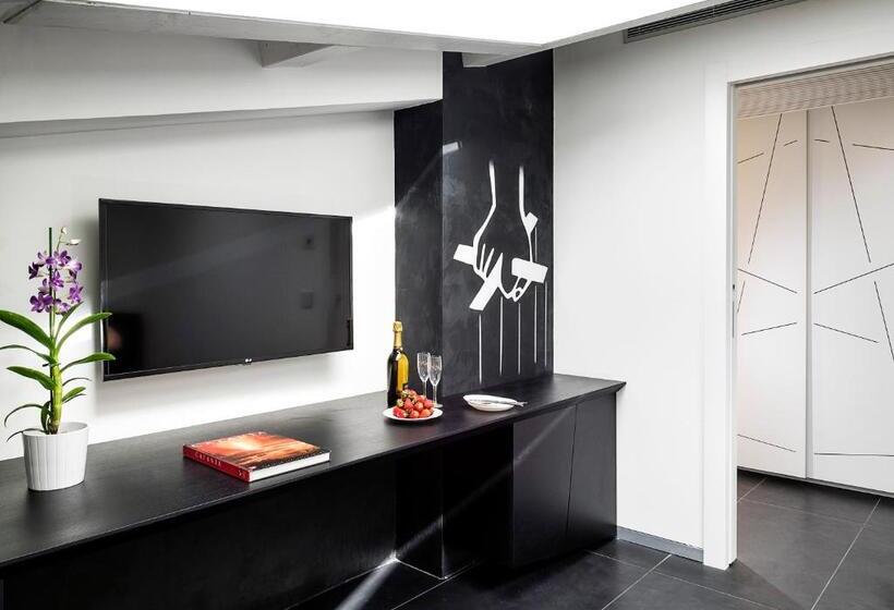 سوئیت رویال, Duomo Suites & Spa