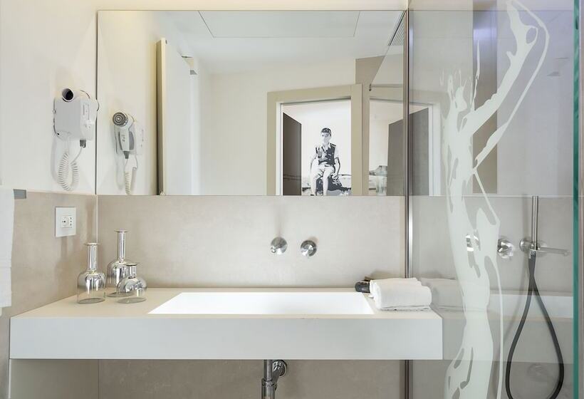 سوییت لوکس, Duomo Suites & Spa