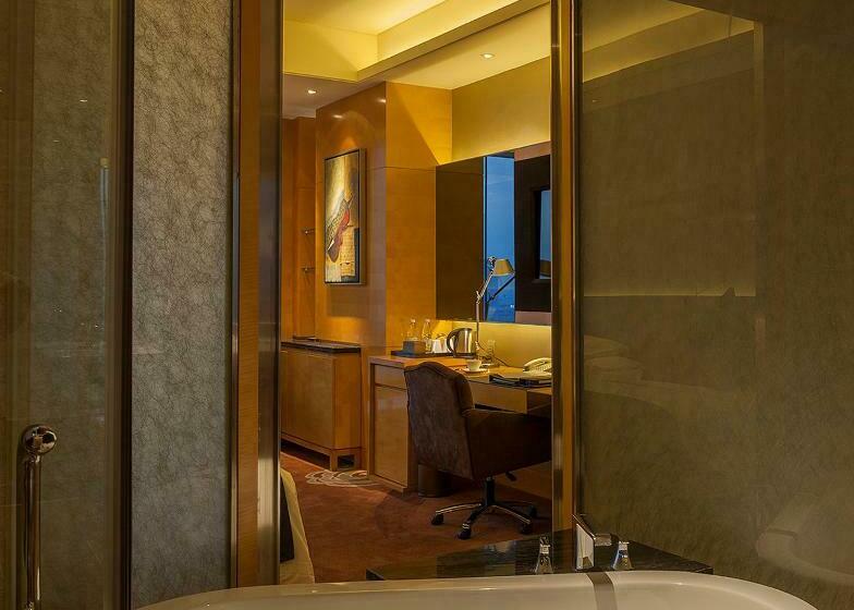 Quarto Deluxe, Felton Grand Hotel Chengdu