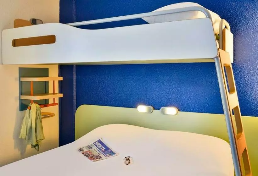 اتاق استاندارد با تخت‌های تاشو, Ibis Budget Chambéry Centreville