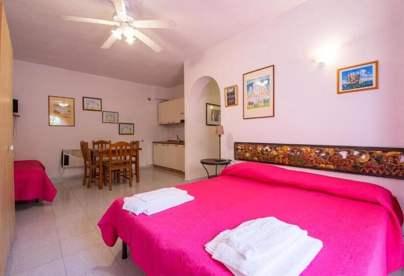 استودیوی استاندارد, Residence Aegidius