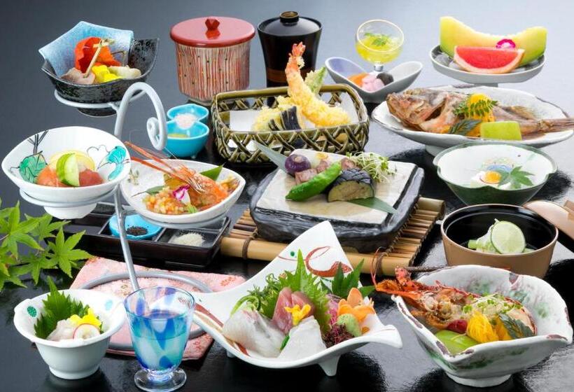 带阳台套房, Saiou No Miya