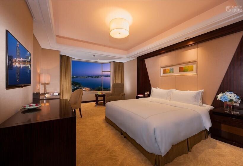 غرفة قياسية مطلّة علي البحيرة, Shu Guang International