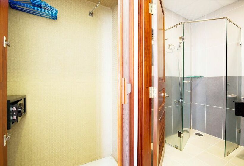 اتاق سوپریور با چشمانداز شهر, Sunrise Boutique