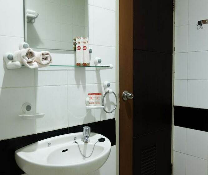 デラックスルーム, Maktal