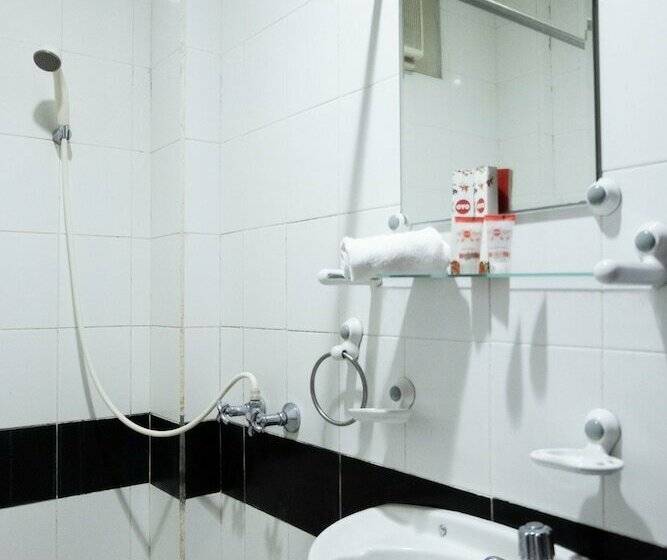 スタンダードルーム, Maktal