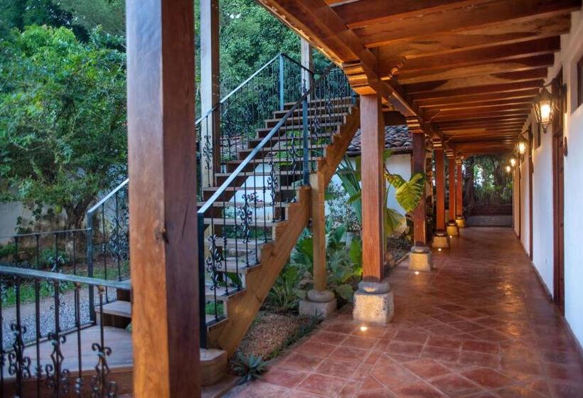 スタンダードルーム, Casa 1800 Suchitoto