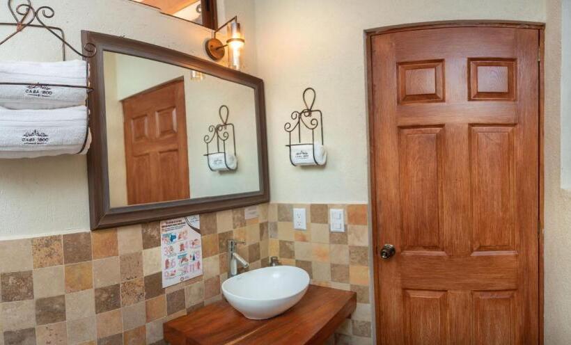 スタンダードルーム, Casa 1800 Suchitoto