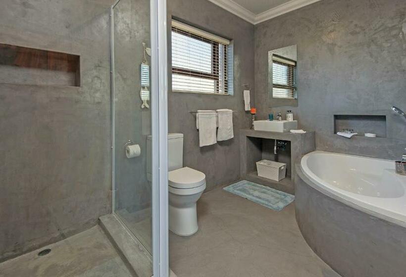 豪华海景房, White Shark Guest House