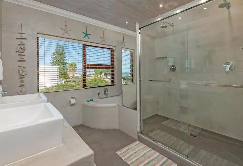 Deluxe-huone King-vuode, White Shark Guest House