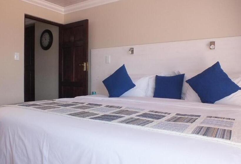 2间卧室的房子, White Shark Guest House