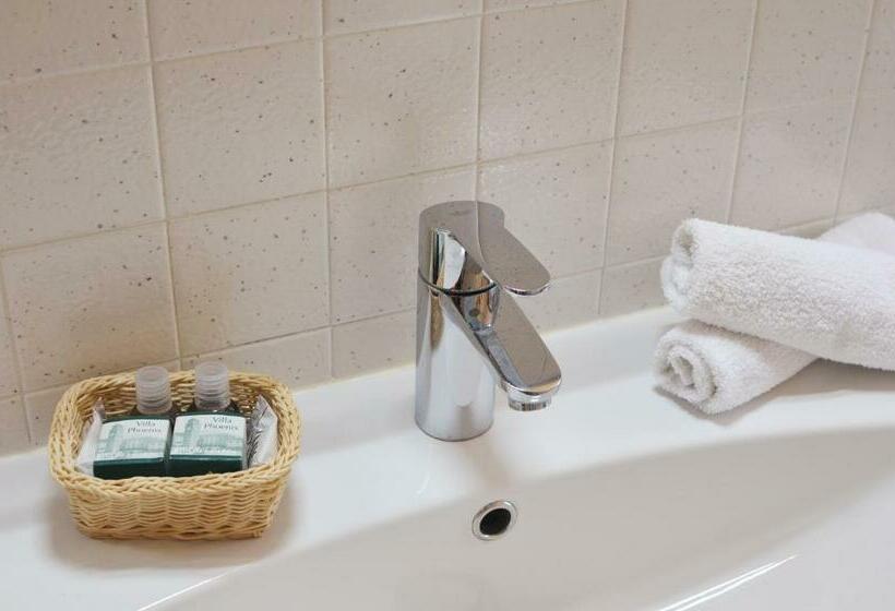 Апартаменты 2 Спальни, Villa Phoenix   Lake Apartments