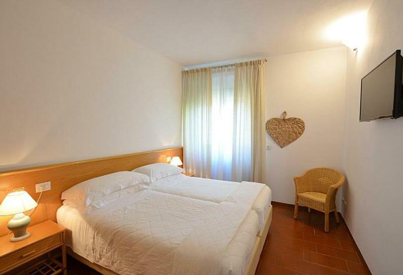 Апартаменты 2 Спальни с Террасой, Villa Phoenix   Lake Apartments