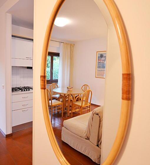 Апартаменты 1 Спальня Нижний Этаж, Villa Phoenix   Lake Apartments