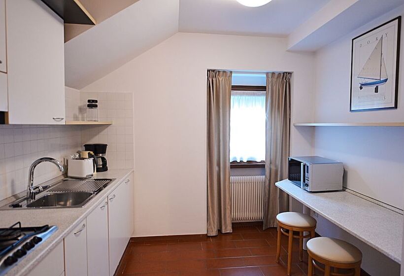 Apartament 2 Sypialnie, Villa Phoenix   Lake Apartments