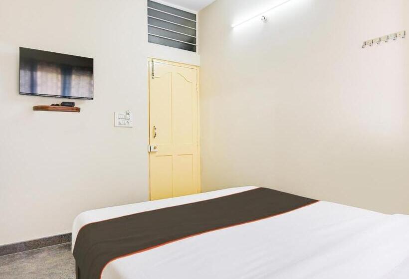 스탠다드 룸, Spot On Shi Lakshmi Boarding And Lodging