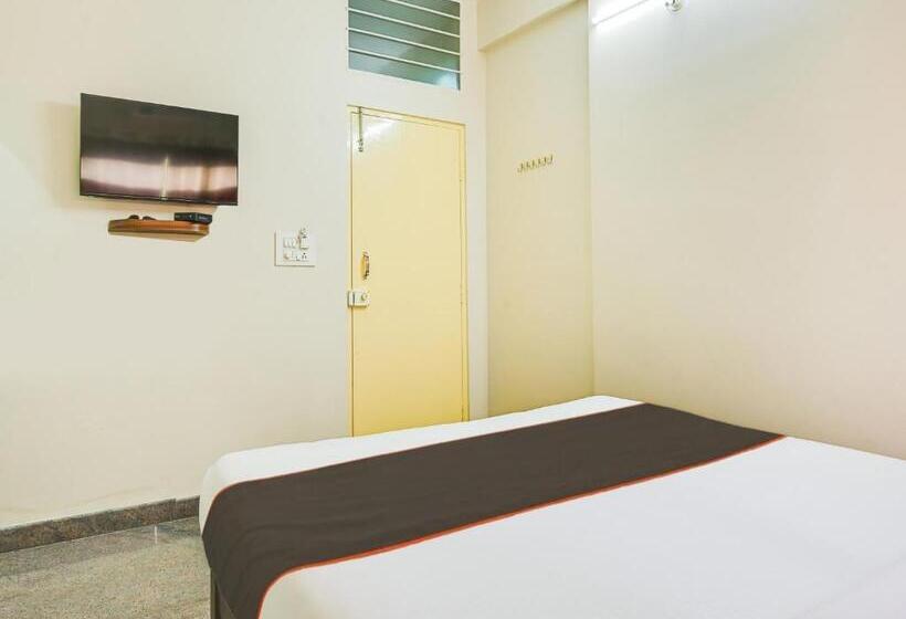 스탠다드 룸, Spot On Shi Lakshmi Boarding And Lodging