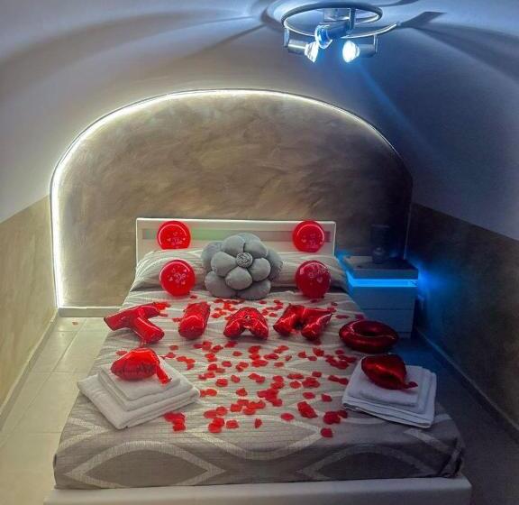 سوییت لوکس, Valentine’s Suite