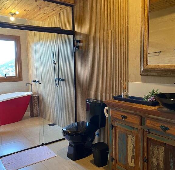 Standard studio with lake view, Parque Nacional Ecoresort