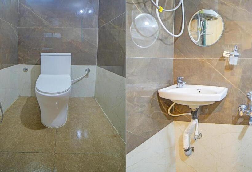 اتاق استاندارد, Super Collection O Hotel Lakeview Castle