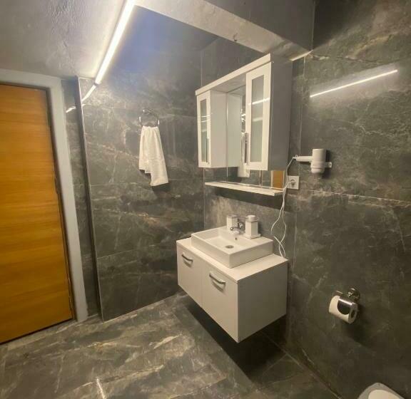 חדר דלוקס, Antalya B&b